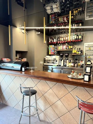 2 quarto Comercial para venda em Torrevieja - 229 500 € (Ref: 9686094)