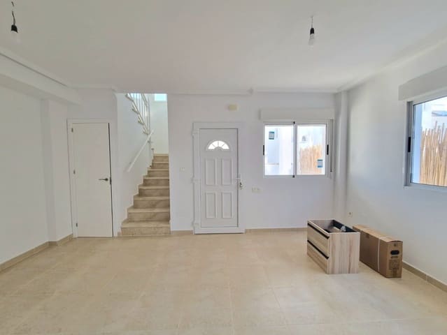 3 soveværelse Villa til salg i San Fulgencio med swimmingpool garage - € 275.000 (Ref: 9694750)