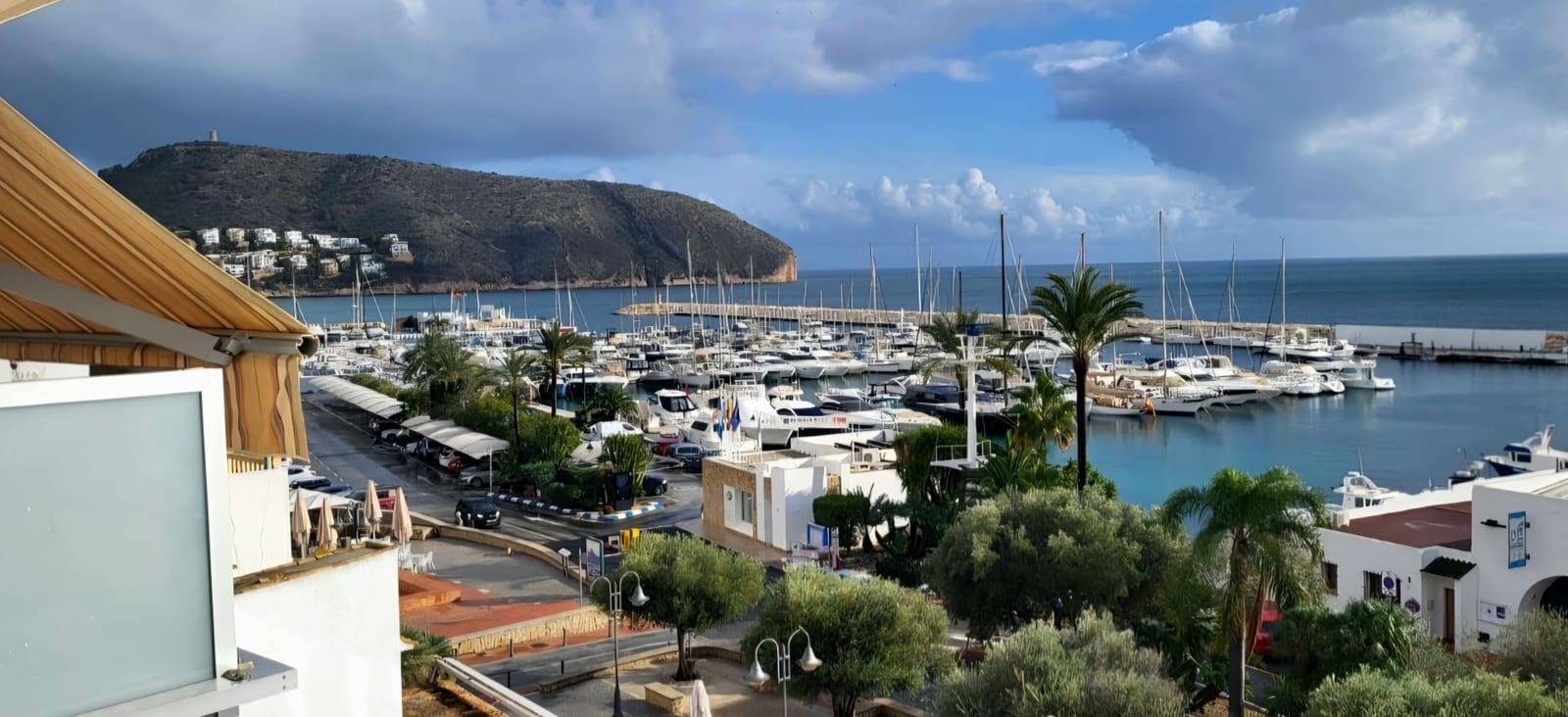 2 slaapkamer Appartement te koop in Moraira met garage - € 600.000 (Ref: 9698162)