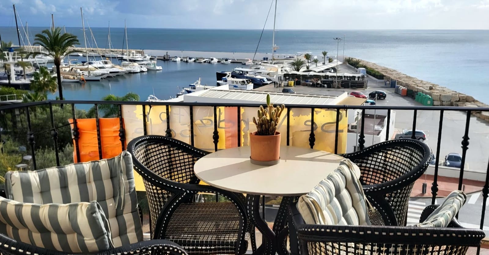 2 slaapkamer Appartement te koop in Moraira met garage - € 600.000 (Ref: 9698162)