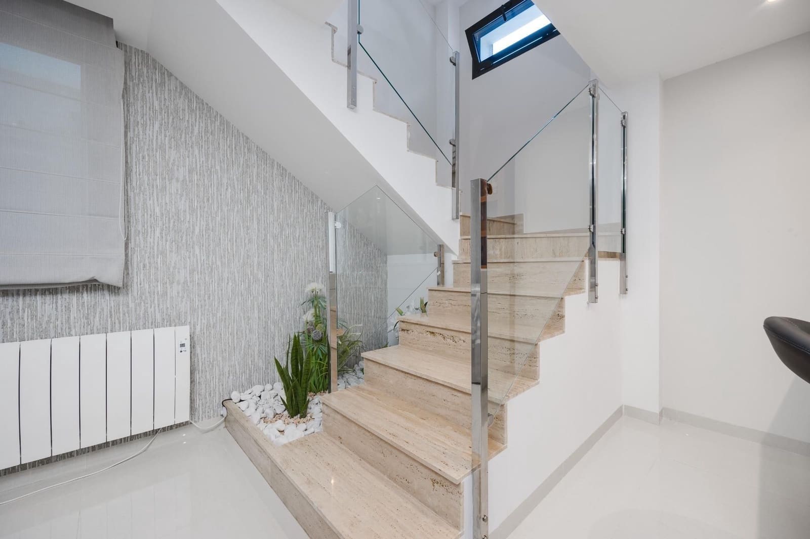 Chalet de 3 habitaciones en Orihuela Costa en venta con piscina garaje - 475.000 € (Ref: 9700474)