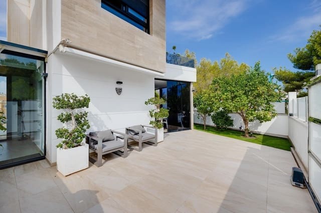 Chalet de 3 habitaciones en Orihuela Costa, Orihuela en venta con piscina garaje - 475.000 € (Ref: 9700474)