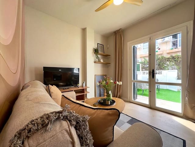 1 chambre Bungalow à vendre à Orihuela Costa, Orihuela avec piscine - 114 900 € (Ref: 9700475)