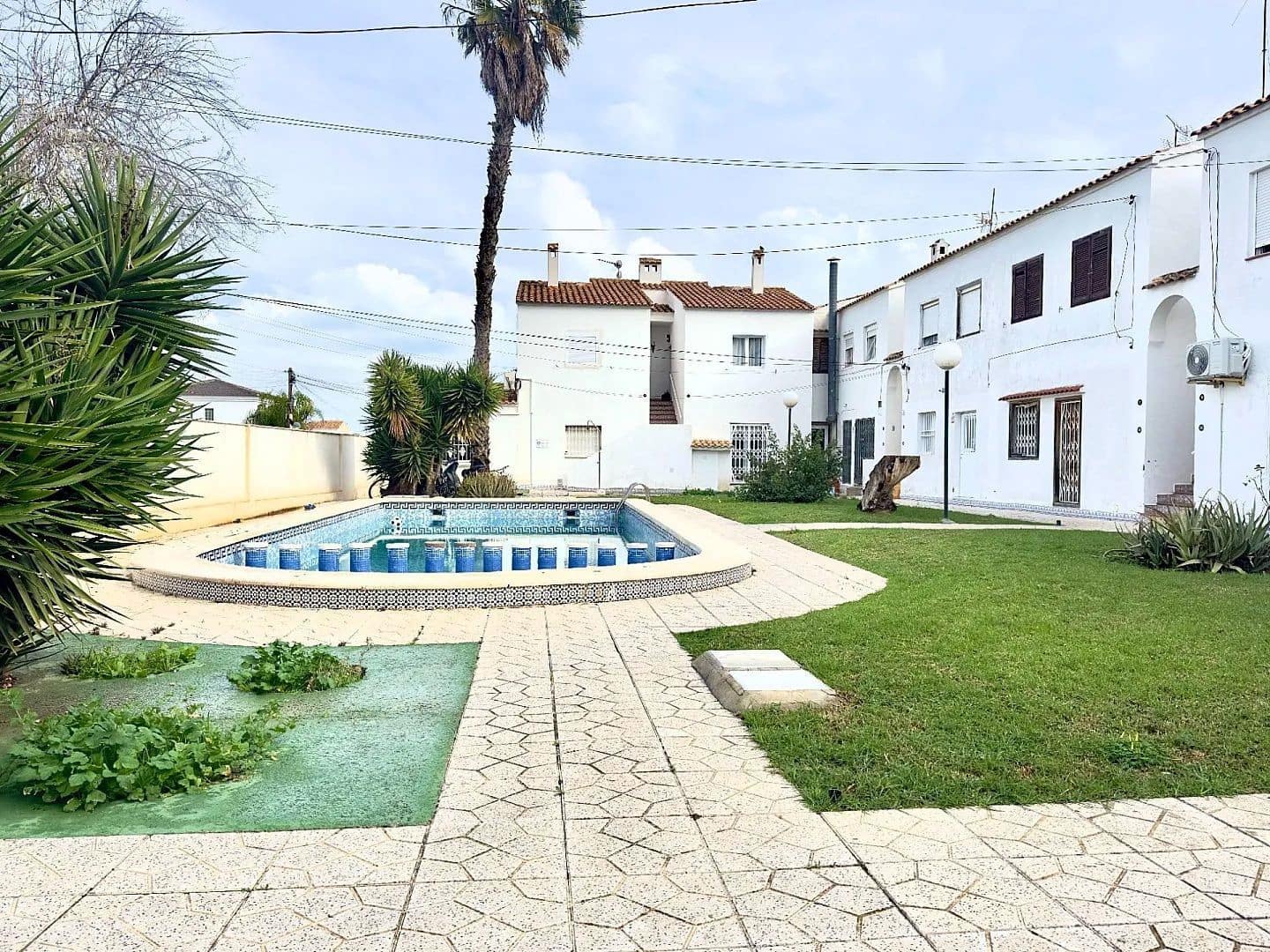 1 chambre Bungalow à vendre à Orihuela Costa avec piscine - 114 900 € (Ref: 9700475)