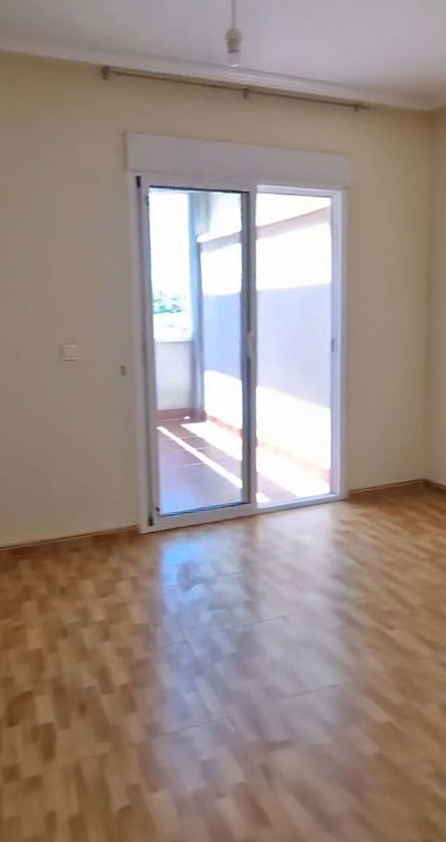 3 soveværelse Semi-Rækkehus til salg i Ciudad Quesada med swimmingpool garage - € 228.000 (Ref: 9700476)