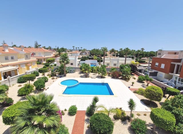 3 soveværelse Semi-Rækkehus til salg i Ciudad Quesada, Rojales med swimmingpool garage - € 228.000 (Ref: 9700476)