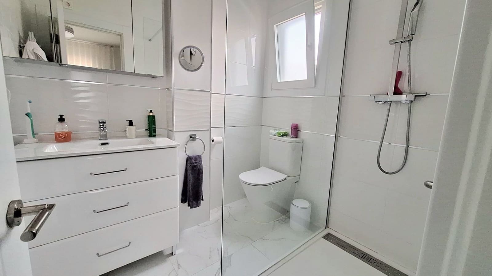 Chalet de 3 habitaciones en Guardamar del Segura en venta con piscina garaje - 450.000 € (Ref: 9704549)