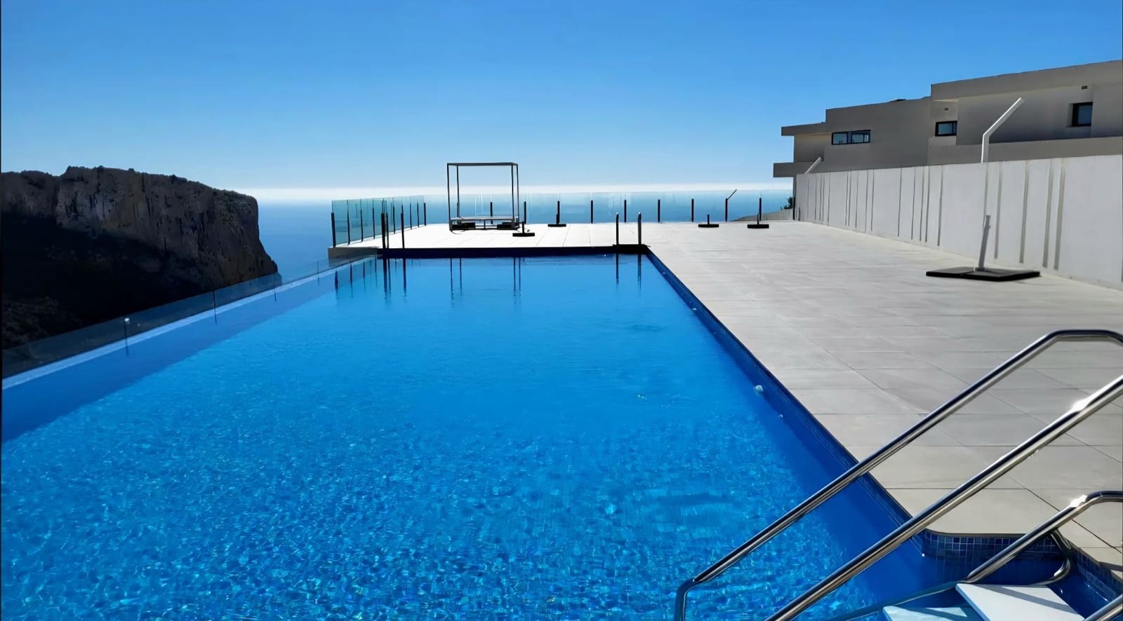 3 soveværelse Lejlighed til salg i Benitachell / Benitatxell med swimmingpool garage - € 825.000 (Ref: 9711127)