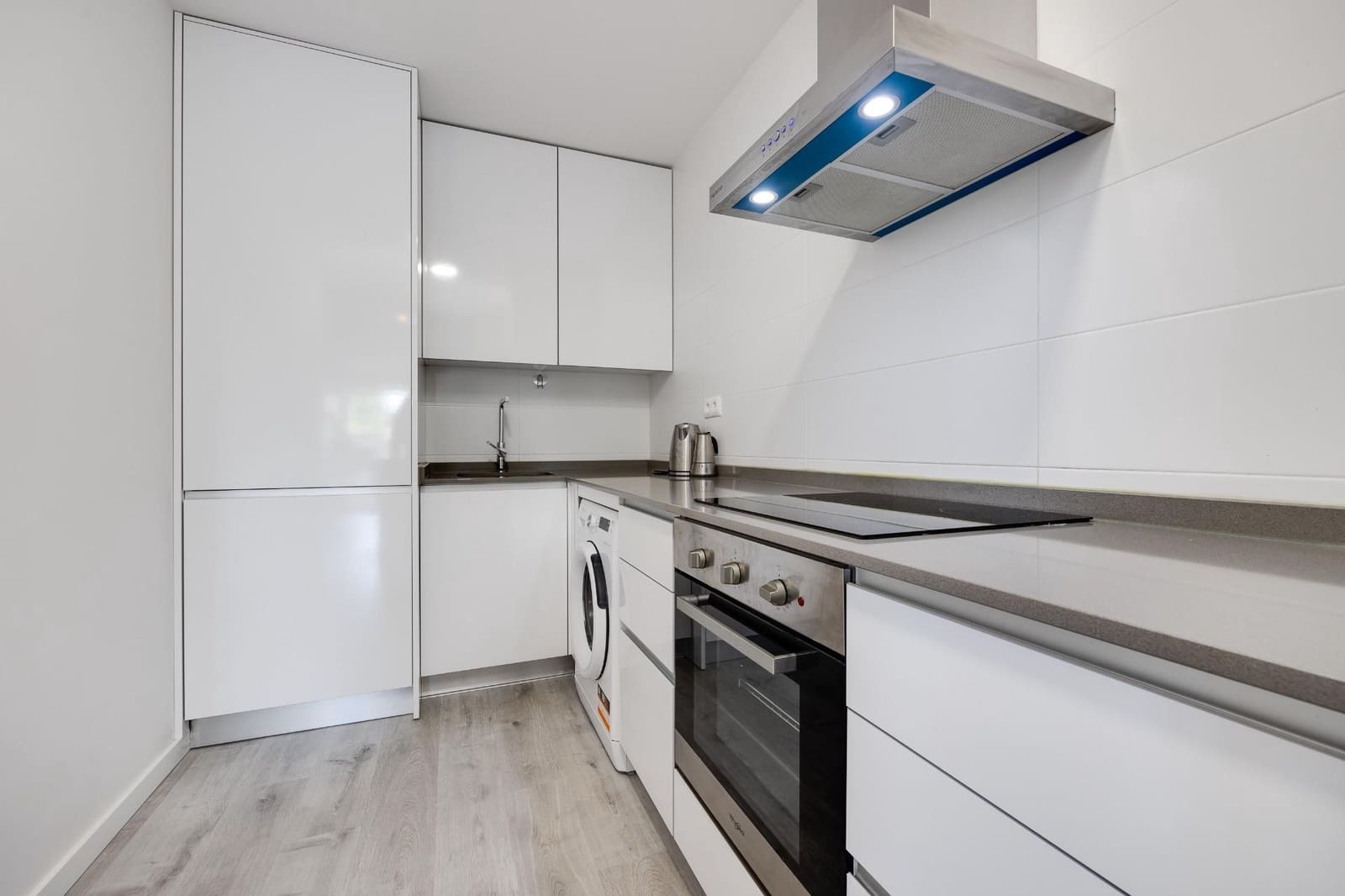 2 soveværelse Lejlighed til salg i Orihuela Costa med swimmingpool garage - € 279.000 (Ref: 9714549)