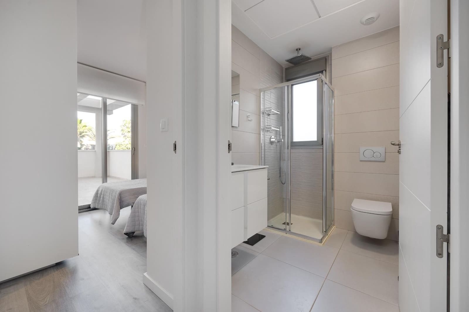 2 soveværelse Lejlighed til salg i Orihuela Costa med swimmingpool garage - € 279.000 (Ref: 9714549)