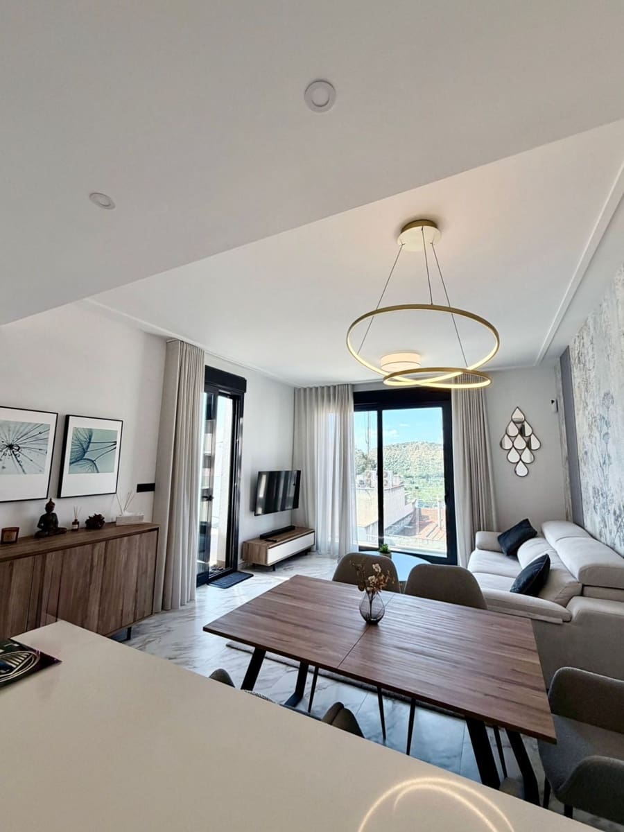 3 slaapkamer Penthouse te koop in Guardamar del Segura met garage - € 460.000 (Ref: 9719525)