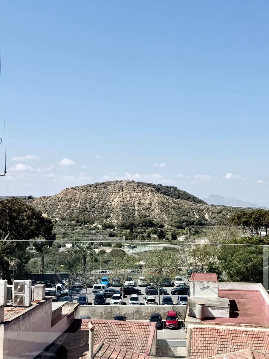 3 slaapkamer Penthouse te koop in Guardamar del Segura met garage - € 460.000 (Ref: 9719525)