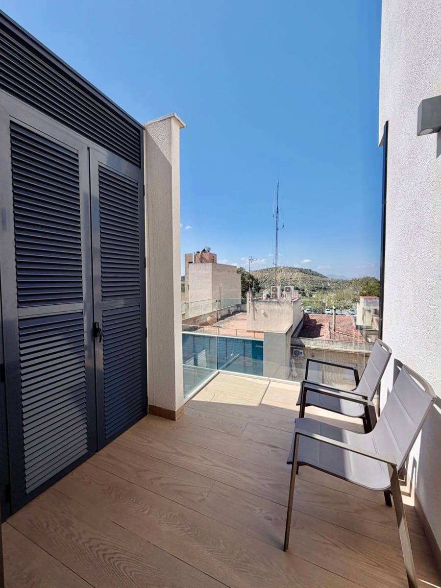 3 slaapkamer Penthouse te koop in Guardamar del Segura met garage - € 460.000 (Ref: 9719525)