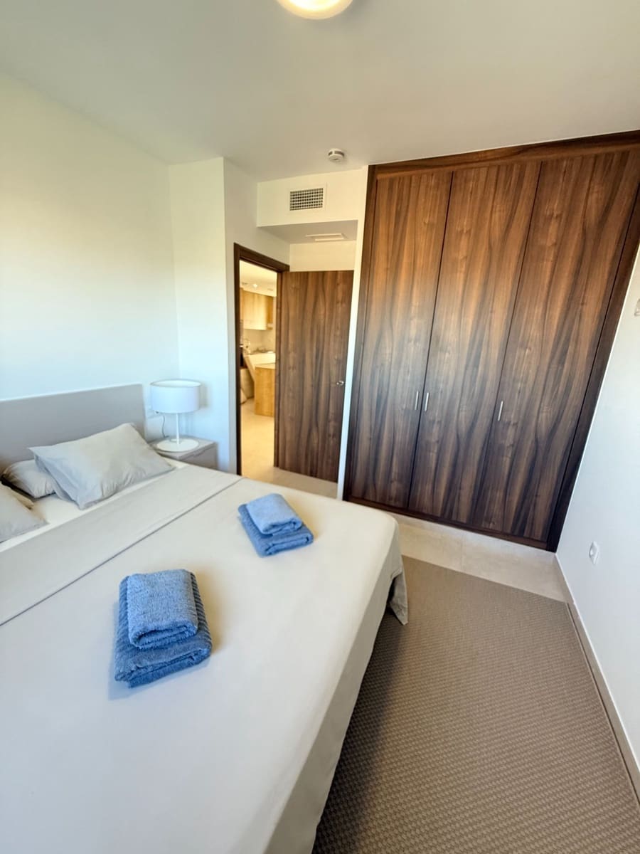 3 soverom Penthouse til salgs i Orihuela Costa med svømmebasseng garasje - € 345 000 (Ref: 9721150)