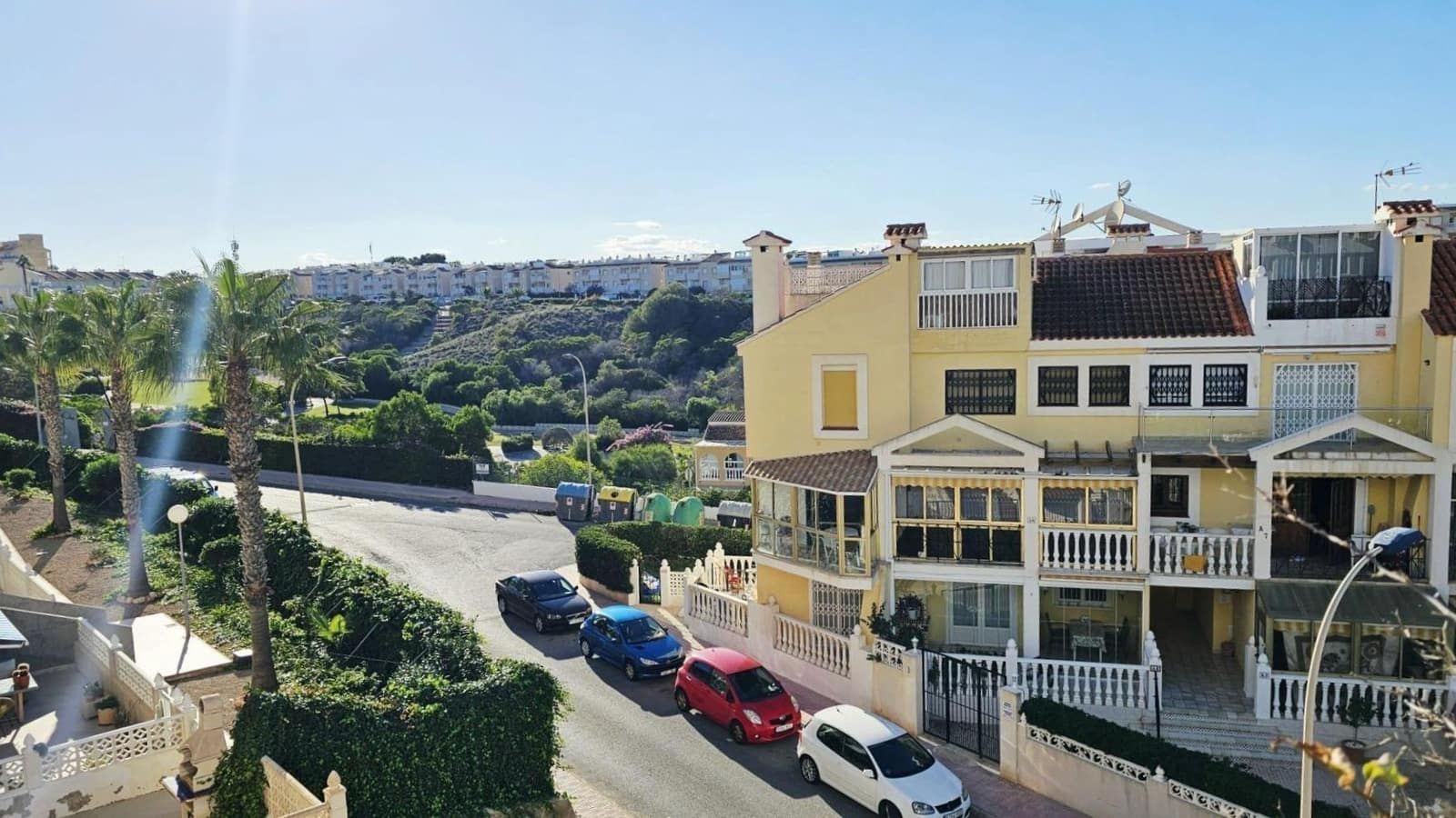 Studio for sale in Torrevieja with pool garage - € 83,900 (Ref: 9726394)