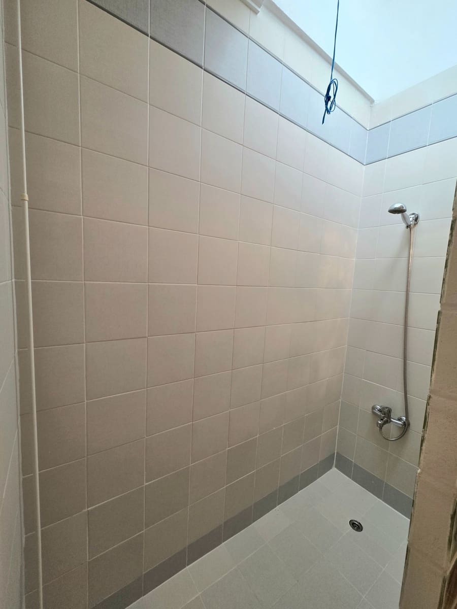 3 soverom Kjedet enebolig til salgs i Ciudad Quesada med svømmebasseng garasje - € 228 000 (Ref: 9735216)