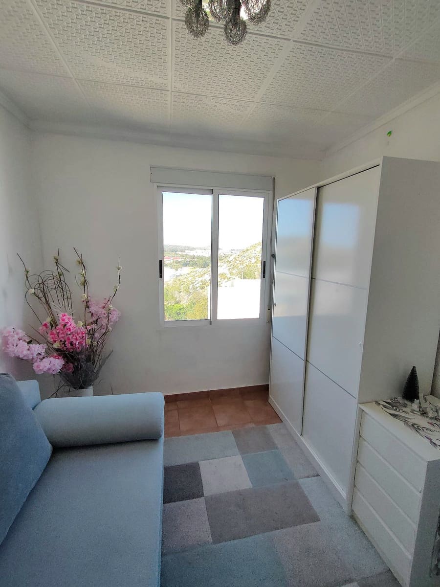 3 slaapkamer Appartement te koop in Guardamar del Segura - € 144.900 (Ref: 9738009)