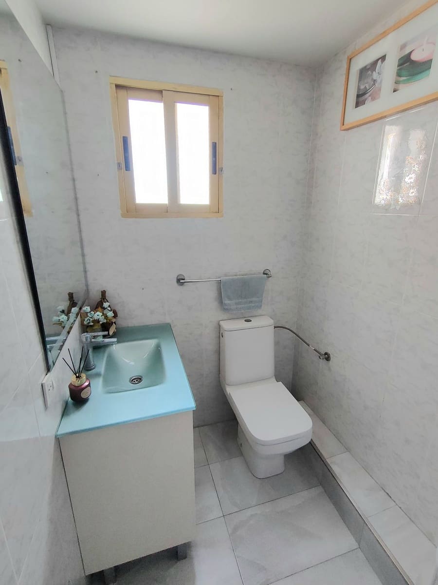 3 slaapkamer Appartement te koop in Guardamar del Segura - € 144.900 (Ref: 9738009)