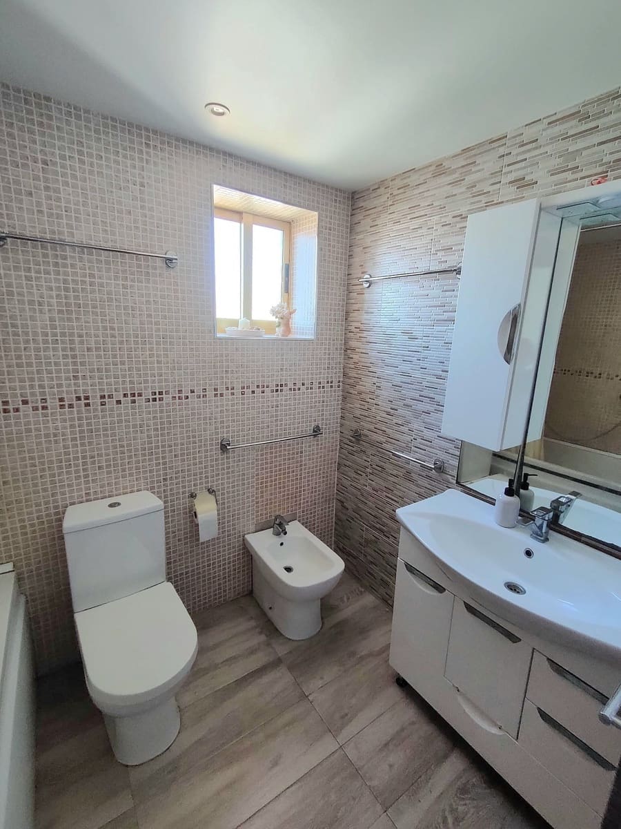 3 slaapkamer Appartement te koop in Guardamar del Segura - € 144.900 (Ref: 9738009)