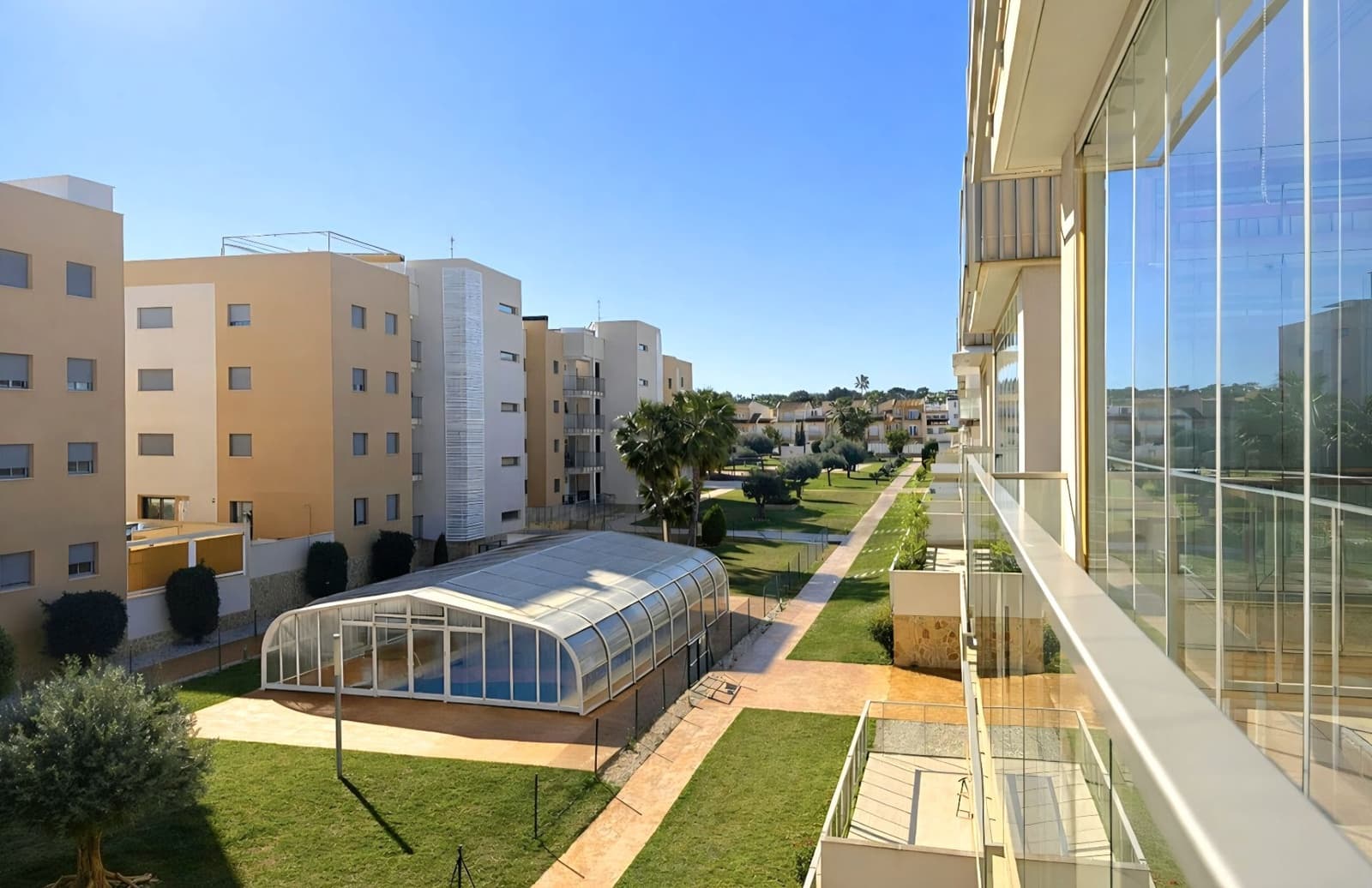 2 slaapkamer Appartement te koop in Orihuela Costa met zwembad garage - € 245.000 (Ref: 9738010)
