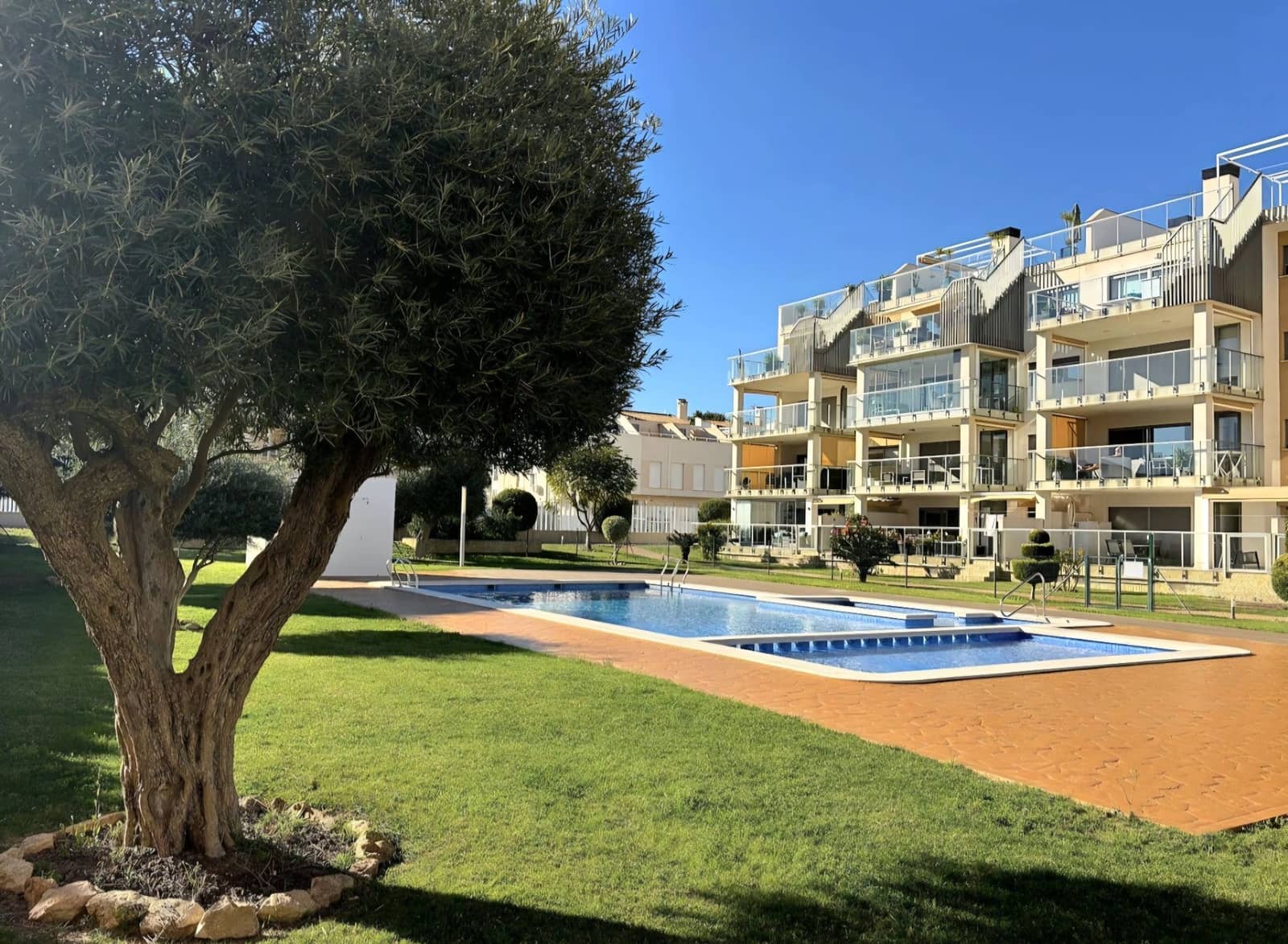 2 slaapkamer Appartement te koop in Orihuela Costa met zwembad garage - € 245.000 (Ref: 9738010)