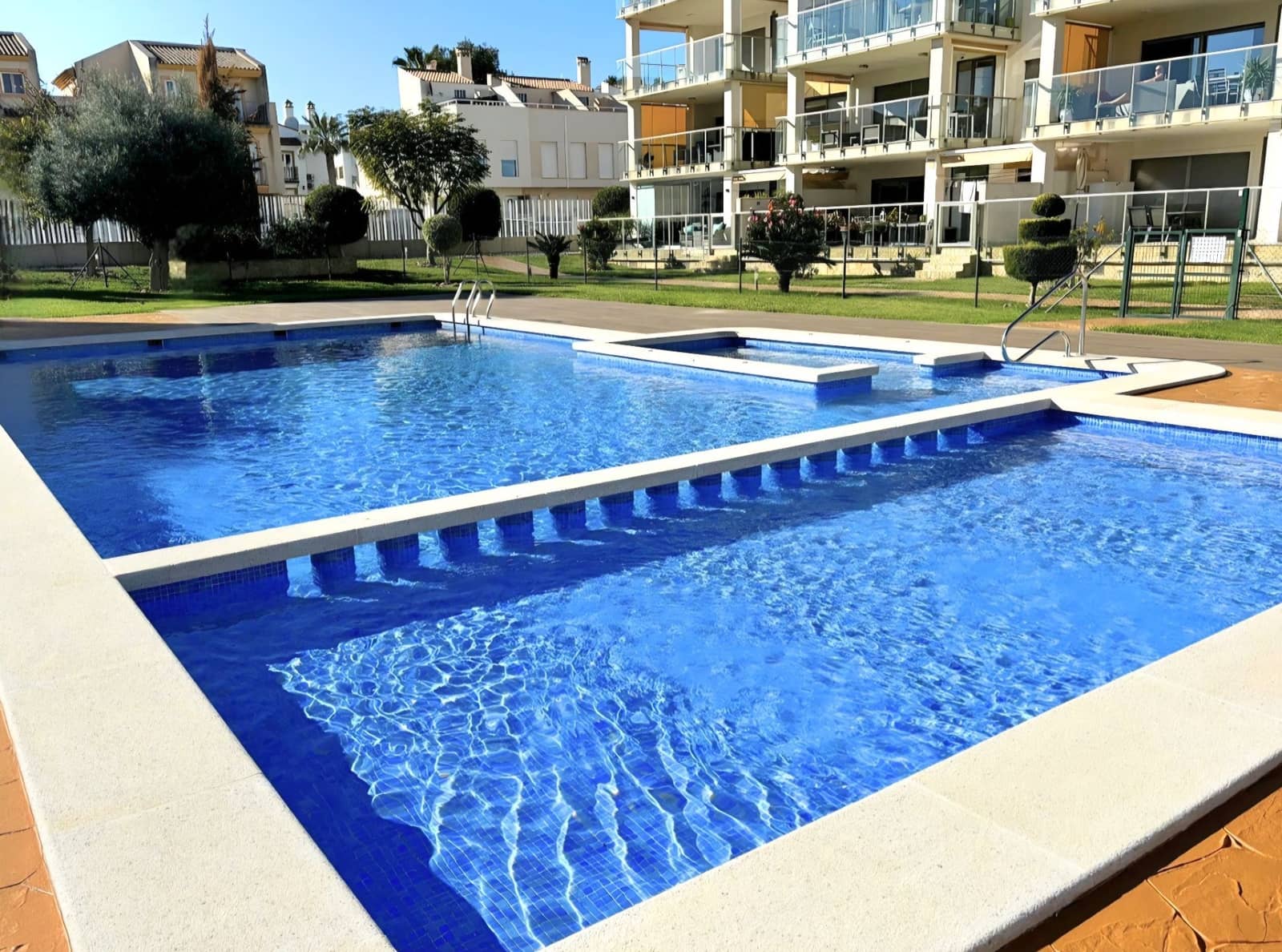 2 slaapkamer Appartement te koop in Orihuela Costa met zwembad garage - € 245.000 (Ref: 9738010)