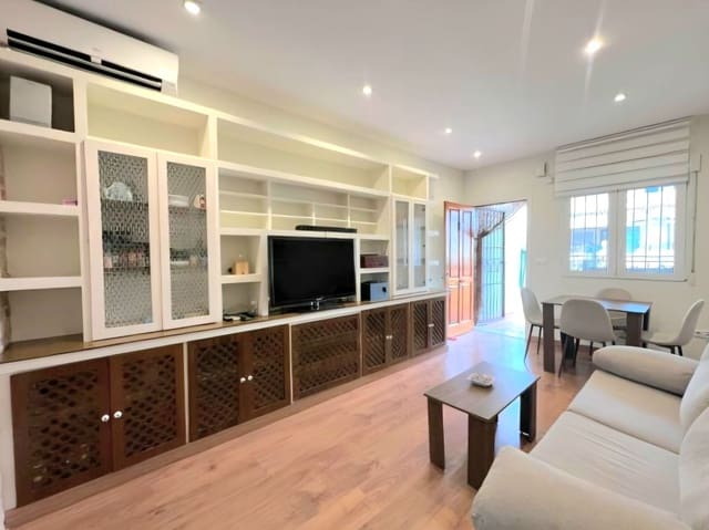 3 Zimmer Bungalow zu verkaufen in Torrevieja mit Pool Garage - 208.900 € (Ref: 9751627)