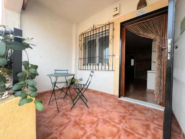 3 bedroom Bungalow for sale in Torrevieja with pool garage - € 208,995 (Ref: 9751627)