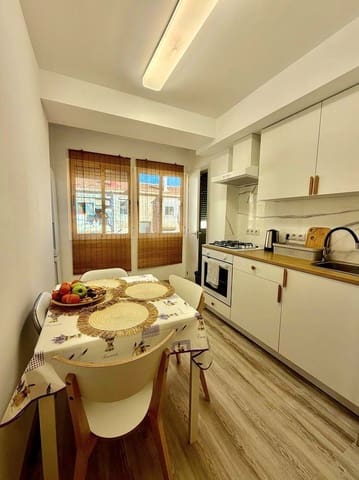 3 makuuhuone Huoneisto myytävänä paikassa Alicante kaupunki - 149 300 € (Ref: 9751628)