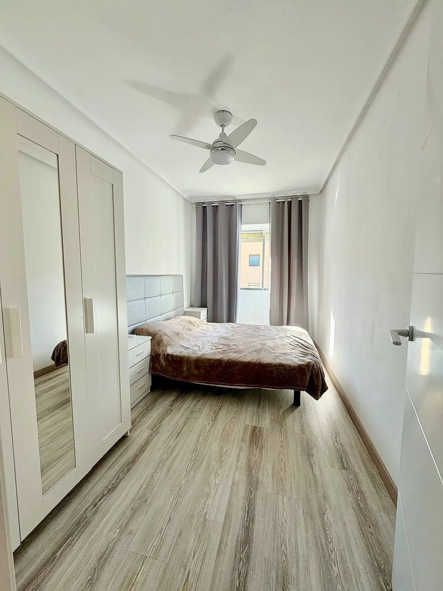 3 bedroom Apartment for sale in Alicante / Alacant city - € 149,300 (Ref: 9751628)