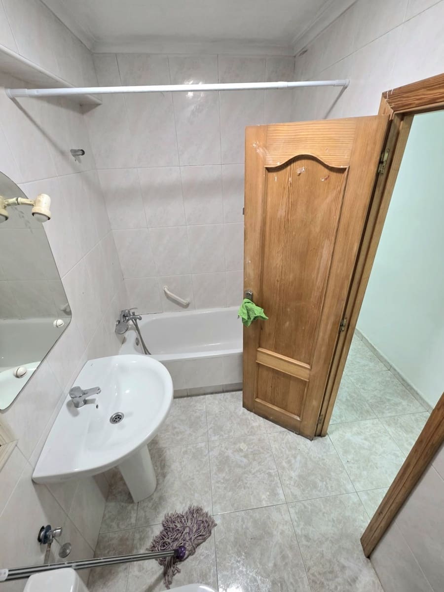 3 soverom Leilighet til salgs i Alicante by - € 135 000 (Ref: 9755352)