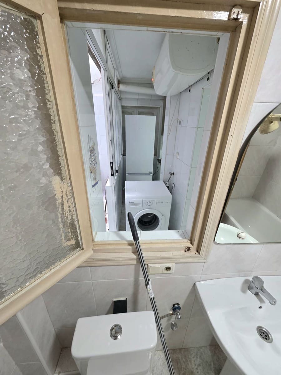 3 soverom Leilighet til salgs i Alicante by - € 135 000 (Ref: 9755352)