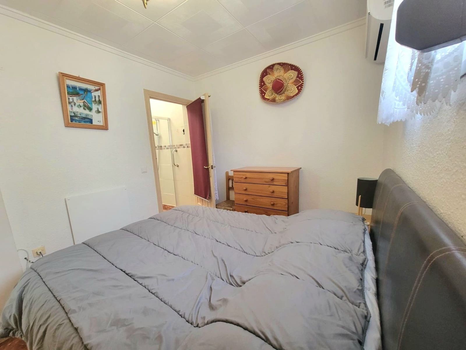 2 soverom Kjedet enebolig til salgs i Torrevieja med garasje - € 138 000 (Ref: 9755354)