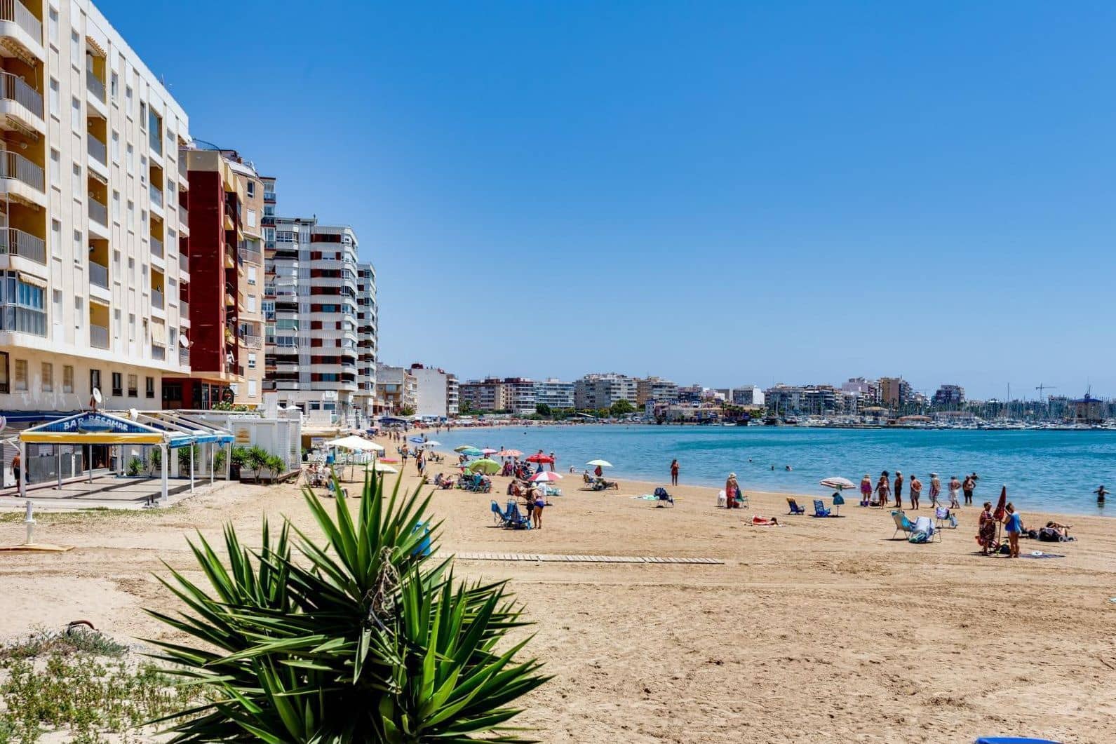 1 slaapkamer Appartement te koop in Torrevieja met zwembad - € 109.500 (Ref: 9761711)