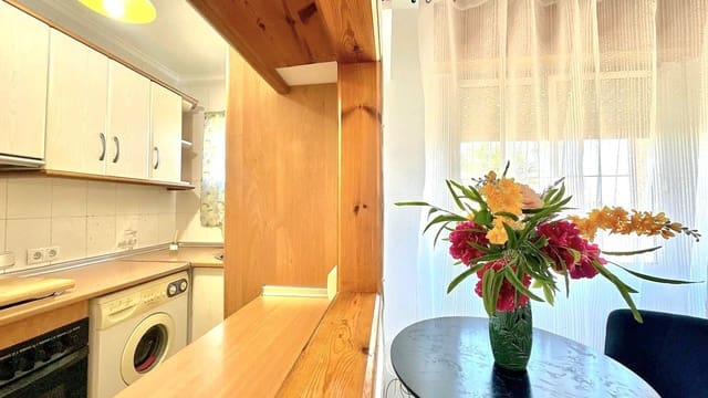 Studio til salgs i Torrevieja - € 89 900 (Ref: 9761712)