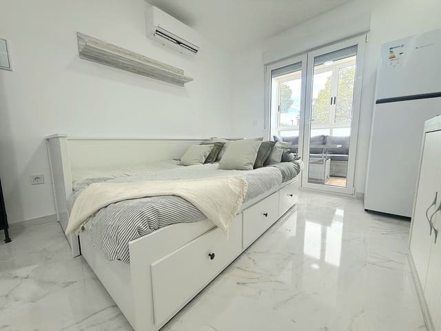 Estúdio para venda em Ciudad Quesada, Rojales com piscina - 89 900 € (Ref: 9763509)