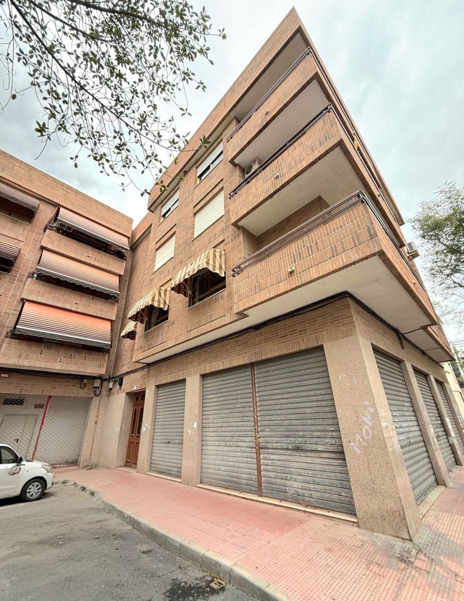 4 chambre Appartement à vendre à San Vicente / Sant Vicent del Raspeig avec garage - 260 000 € (Ref: 9772734)