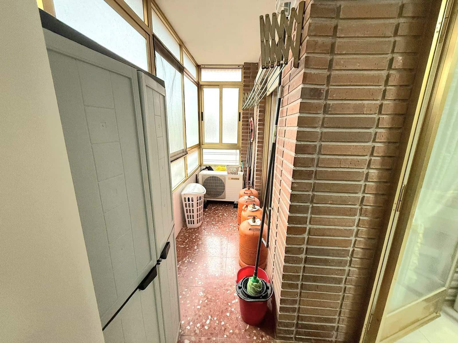 4 chambre Appartement à vendre à San Vicente / Sant Vicent del Raspeig avec garage - 260 000 € (Ref: 9772734)