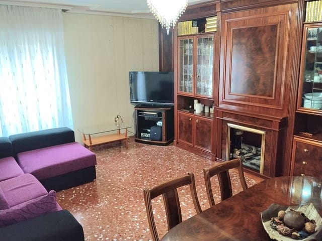 4 chambre Appartement à vendre à San Vicente / Sant Vicent del Raspeig avec garage - 260 000 € (Ref: 9772734)
