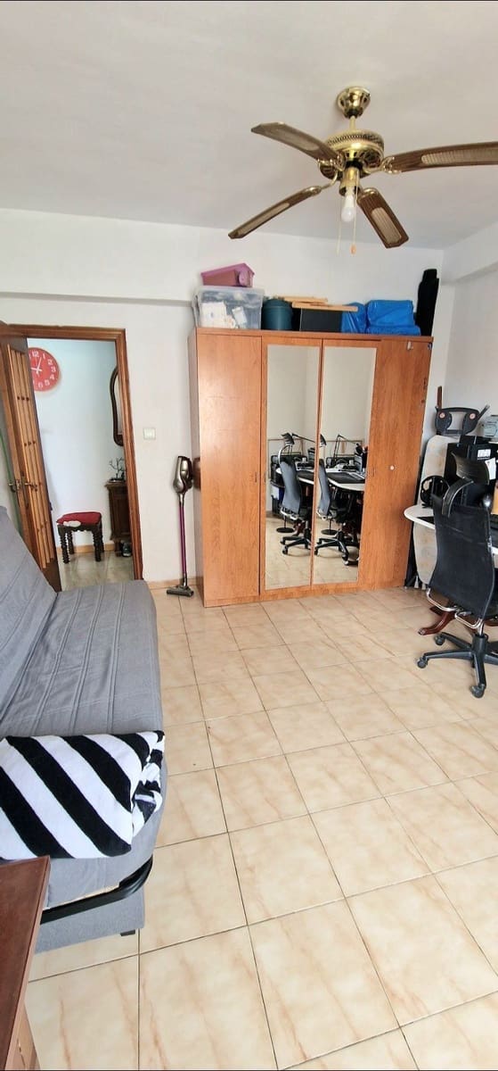 3 soverom Leilighet til salgs i Alicante by - € 145 000 (Ref: 9772735)