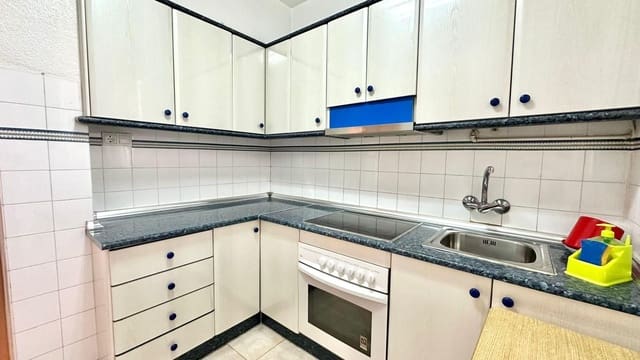 3 quarto Apartamento para venda em Torrevieja - 154 900 € (Ref: 9772736)