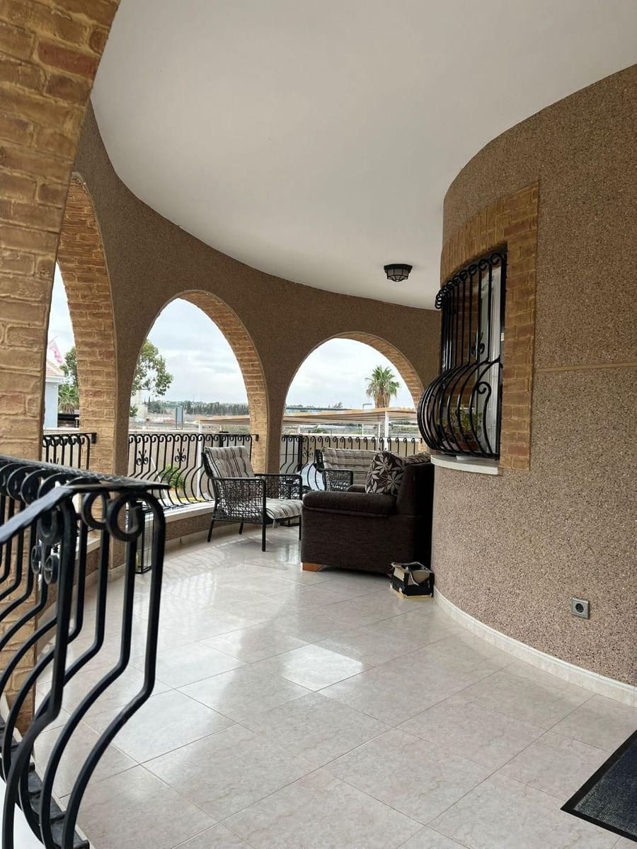 3 bedroom Villa for sale in Benijofar with pool garage - € 325,000 (Ref: 9777683)