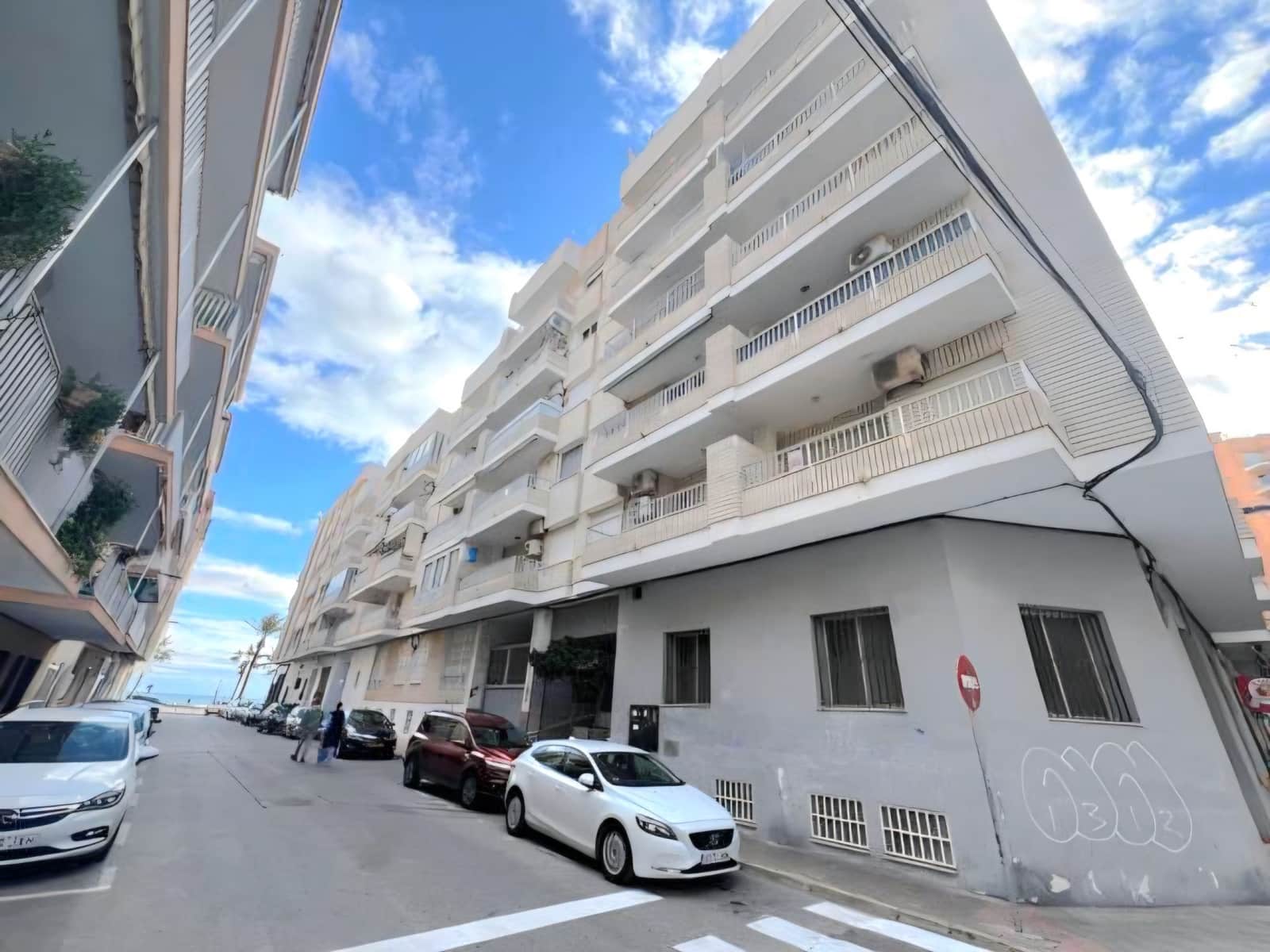 3 soveværelse Penthouse til salg i Torrevieja - € 176.000 (Ref: 9782068)