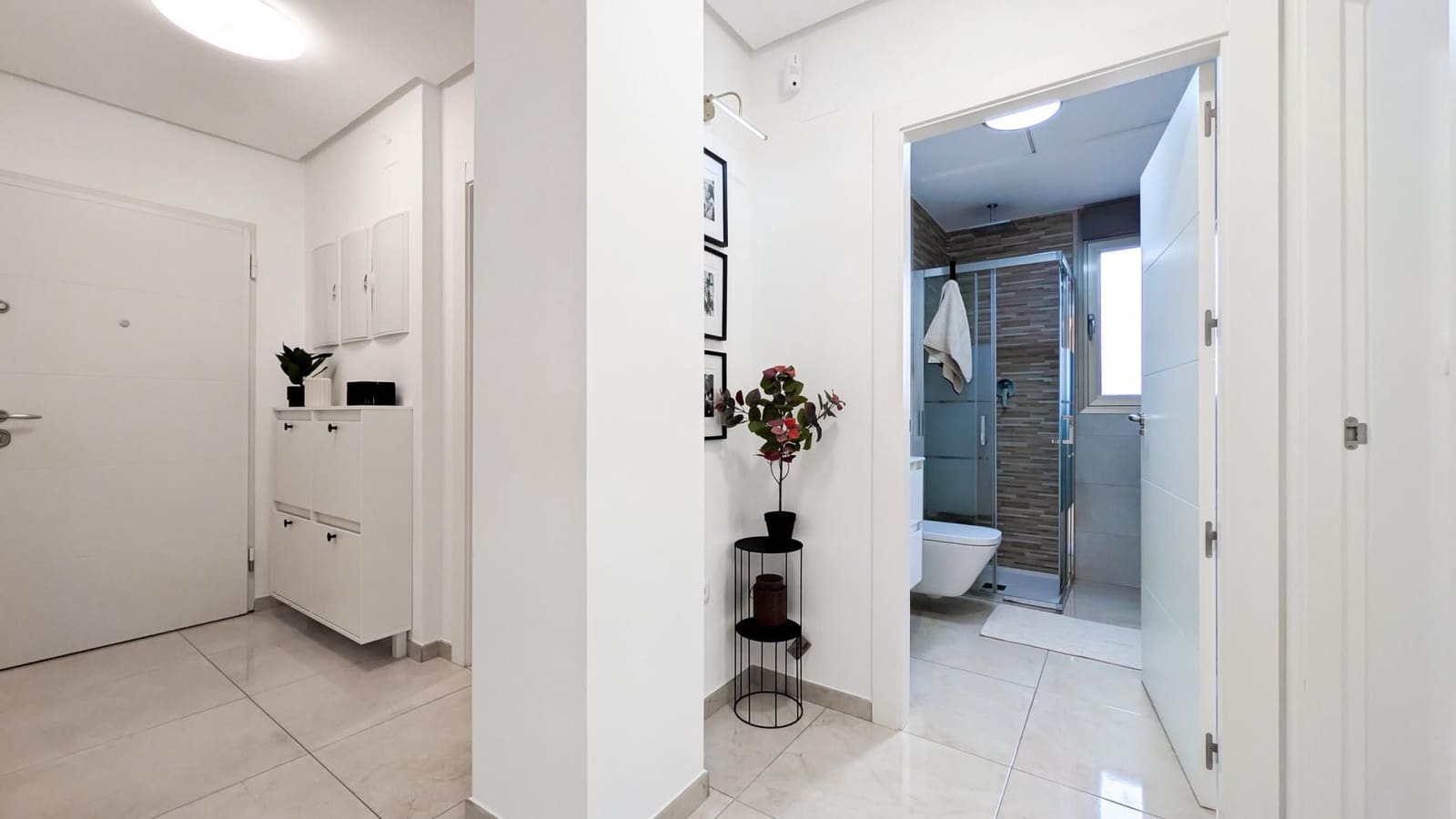 3 chambre Appartement à vendre à Torrevieja avec piscine garage - 279 800 € (Ref: 9782070)