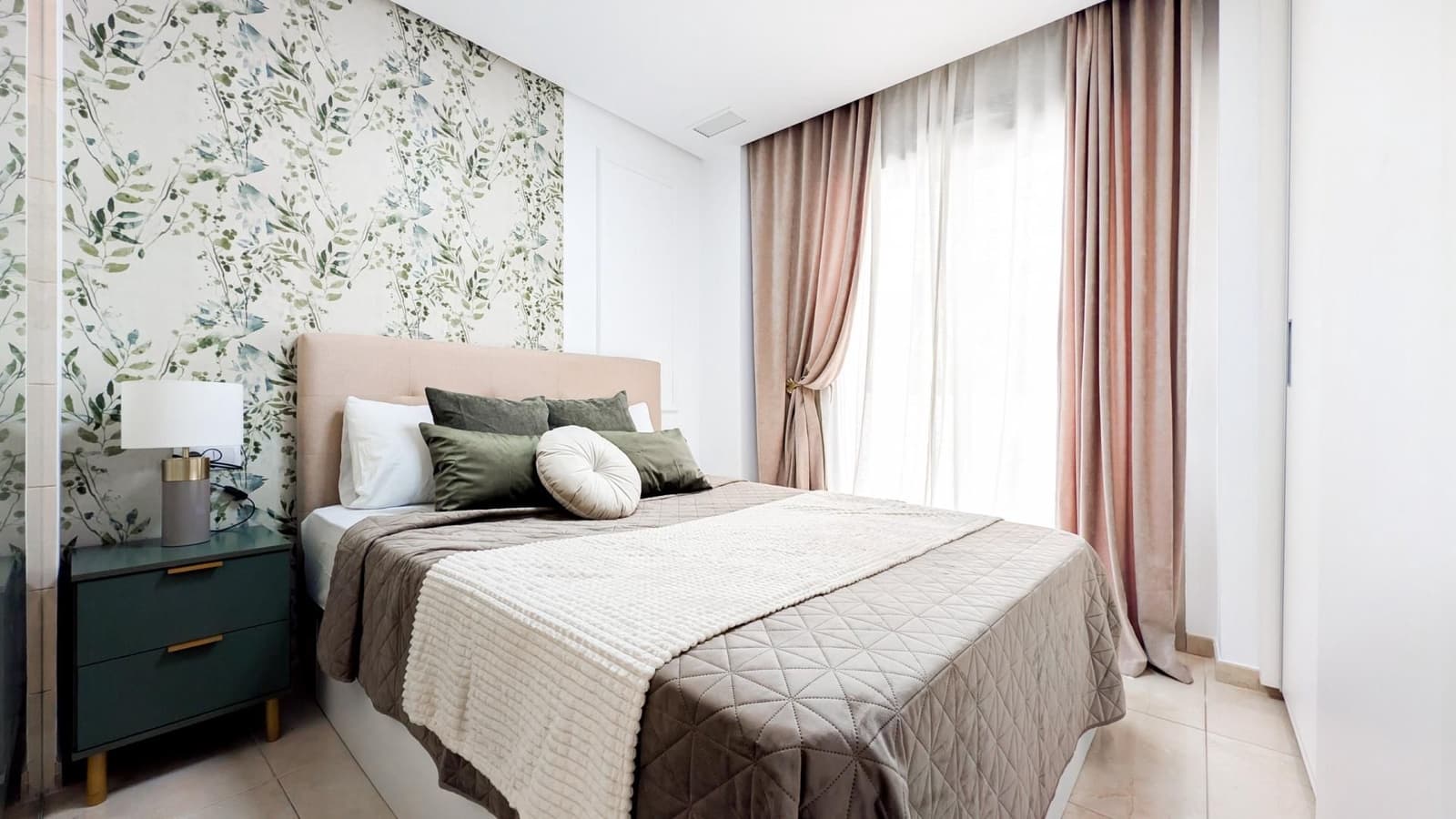 3 chambre Appartement à vendre à Torrevieja avec piscine garage - 279 800 € (Ref: 9782070)