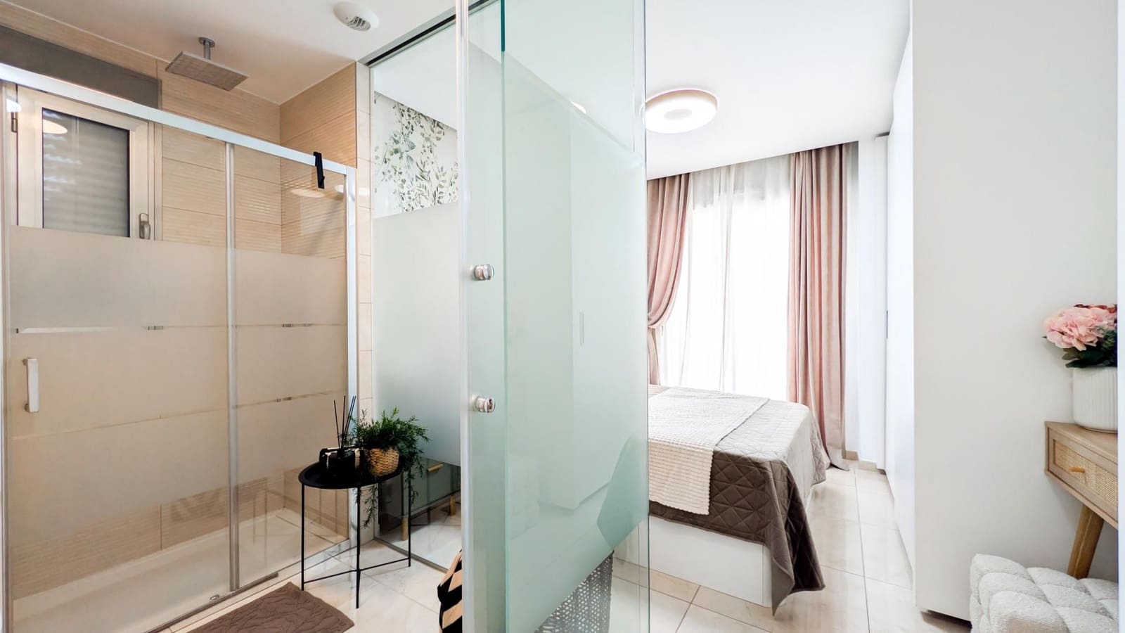 3 chambre Appartement à vendre à Torrevieja avec piscine garage - 279 800 € (Ref: 9782070)