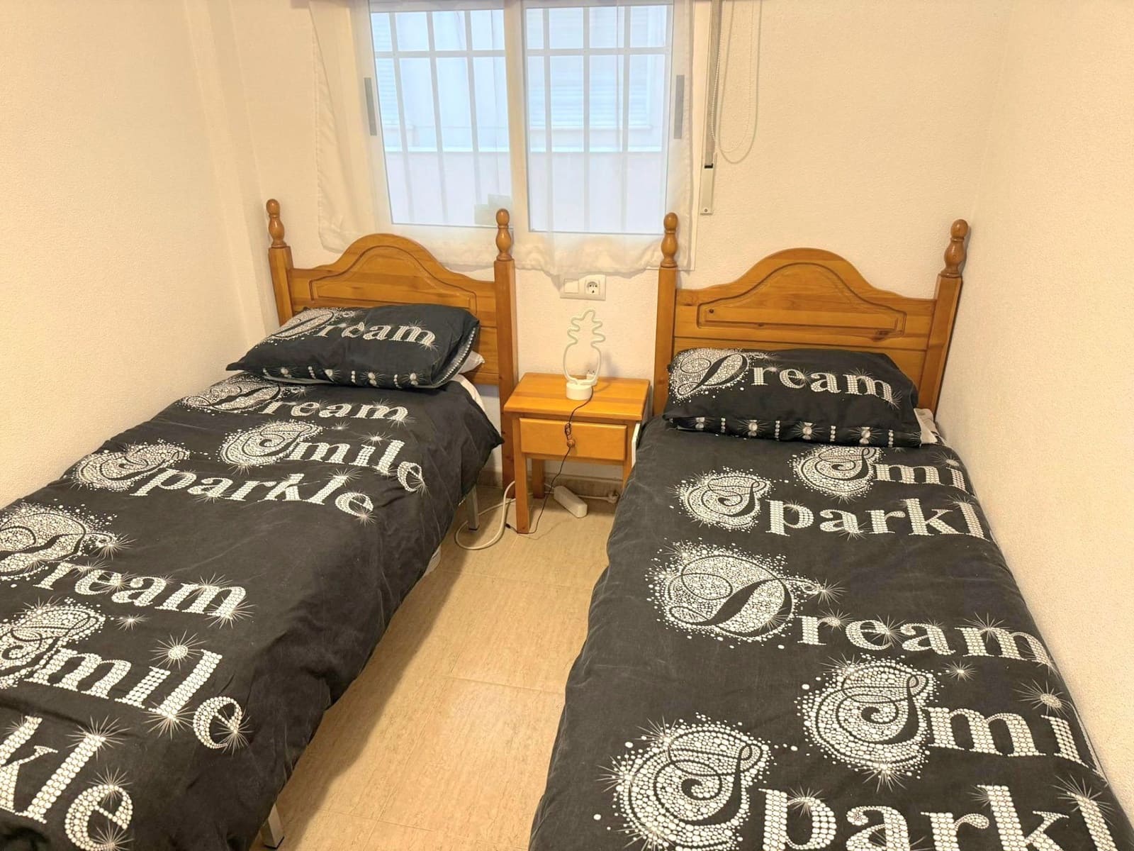 2 soverom Leilighet til salgs i Torrevieja med svømmebasseng - € 112 000 (Ref: 9787998)