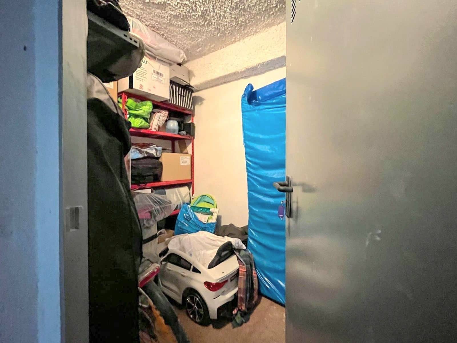 2 makuuhuone Kattohuoneisto myytävänä paikassa Torrevieja mukana uima-altaan 
autotalli - 320 000 € (Ref: 9788000)