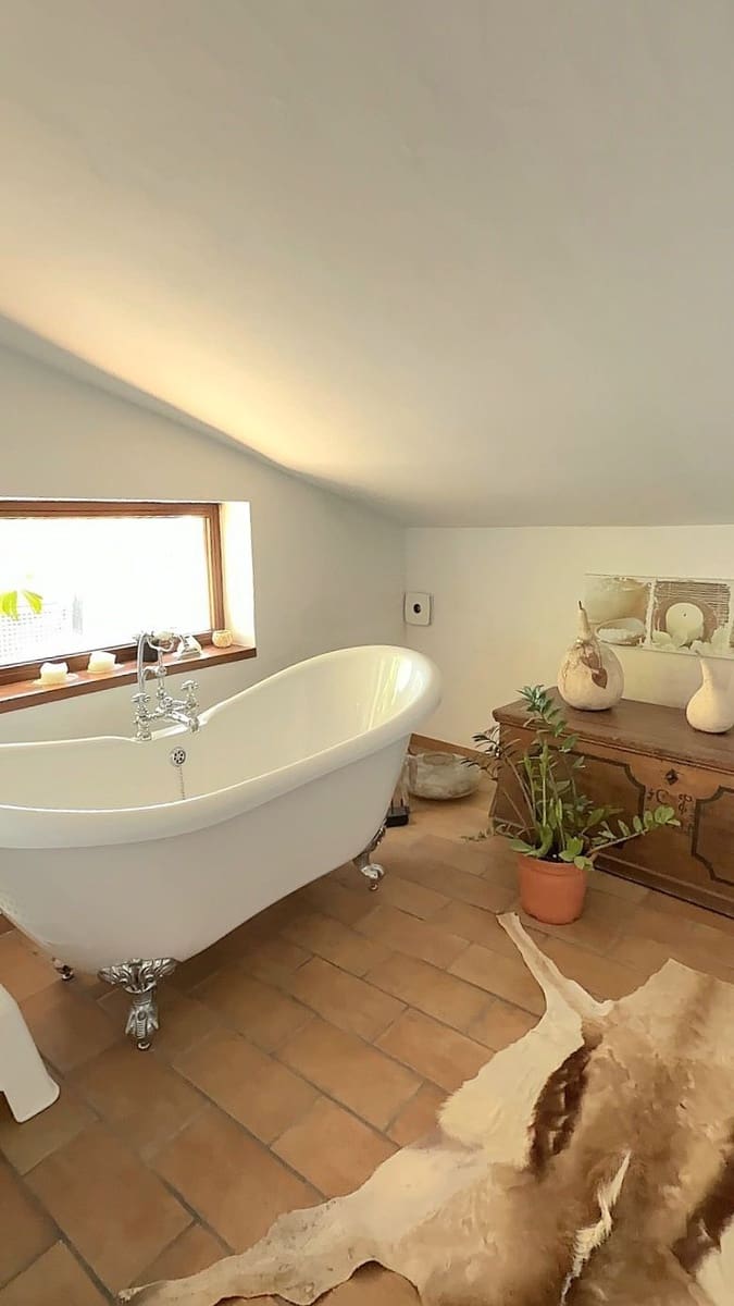 2 bedroom Villa for sale in Benitachell / Benitatxell with pool garage - € 950,000 (Ref: 9788001)