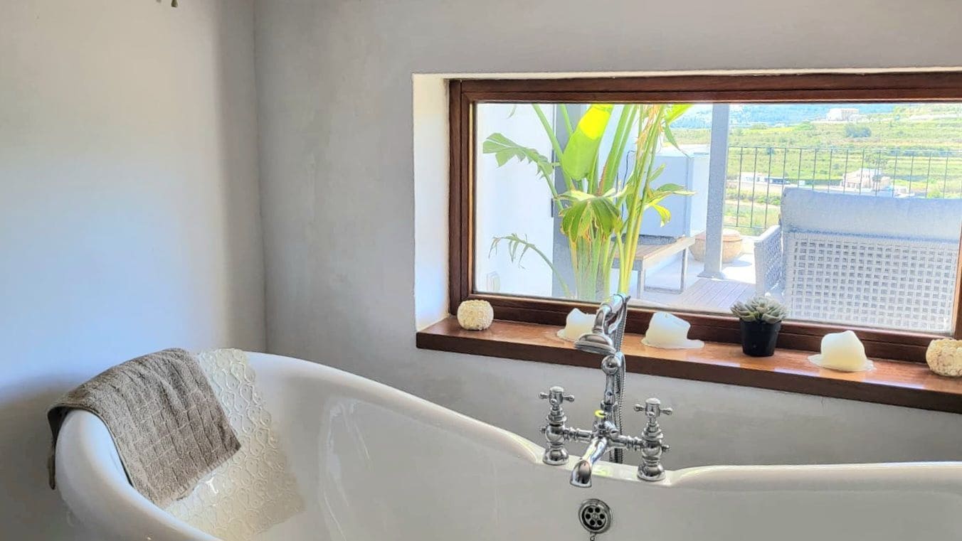 2 bedroom Villa for sale in Benitachell / Benitatxell with pool garage - € 950,000 (Ref: 9788001)